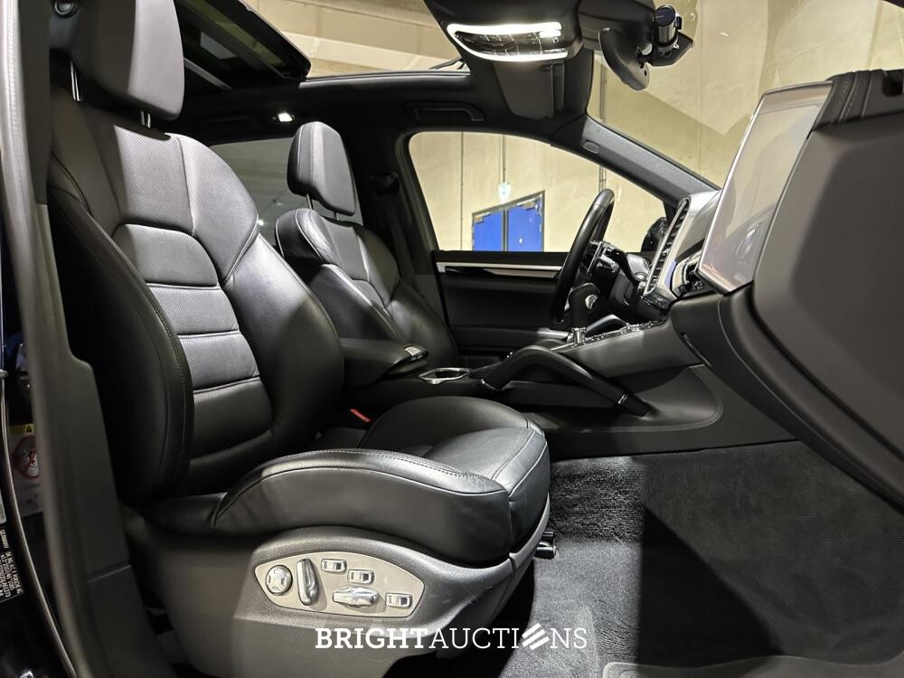 Porsche Cayenne S E-Hybrid 3.0 V6 416pk Sport-Chrono 2015 (Origineel-NL), HJ-798-D