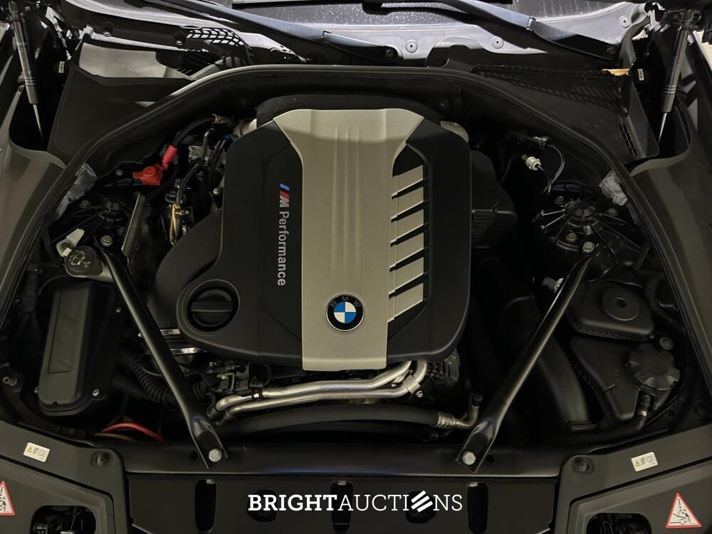 BMW M550xd Touring 3.0 M-Sport F11 5-serie 382pk 2013, TD-648-B