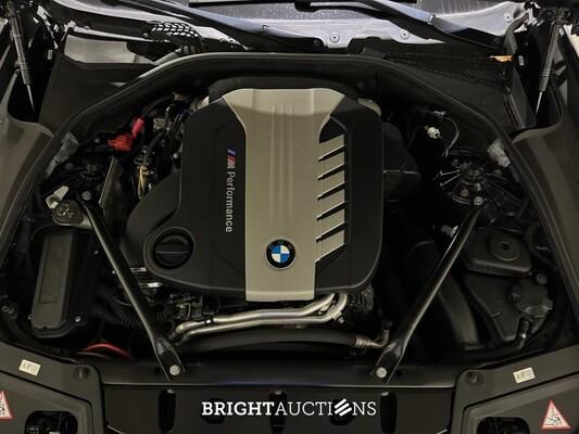BMW M550xd Touring 3.0 M-Sport F11 5-serie 382pk 2013, TD-648-B