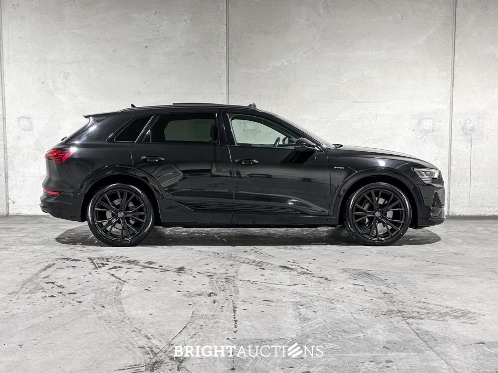 Audi e-tron 50 Quattro Launch Edition Black 71 kWh S-Line 313pk 2019 (Origineel-NL), H-970-BH