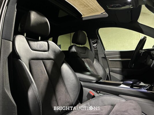 Audi e-tron 50 Quattro Launch Edition Black 71 kWh S-Line 313pk 2019 (Origineel-NL), H-970-BH