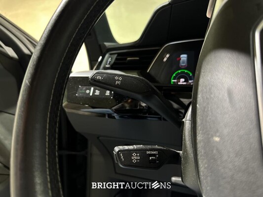 Audi e-tron 50 Quattro Launch Edition Black 71 kWh S-Line 313pk 2019 (Origineel-NL), H-970-BH