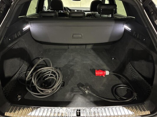 Audi e-tron 50 Quattro Launch Edition Black 71 kWh S-Line 313pk 2019 (Origineel-NL), H-970-BH