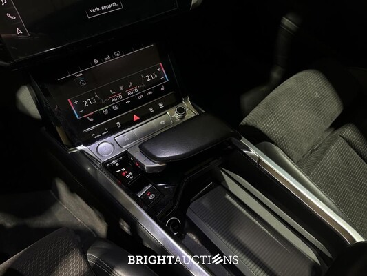Audi e-tron 50 Quattro Launch Edition Black 71 kWh S-Line 313pk 2019 (Origineel-NL), H-970-BH