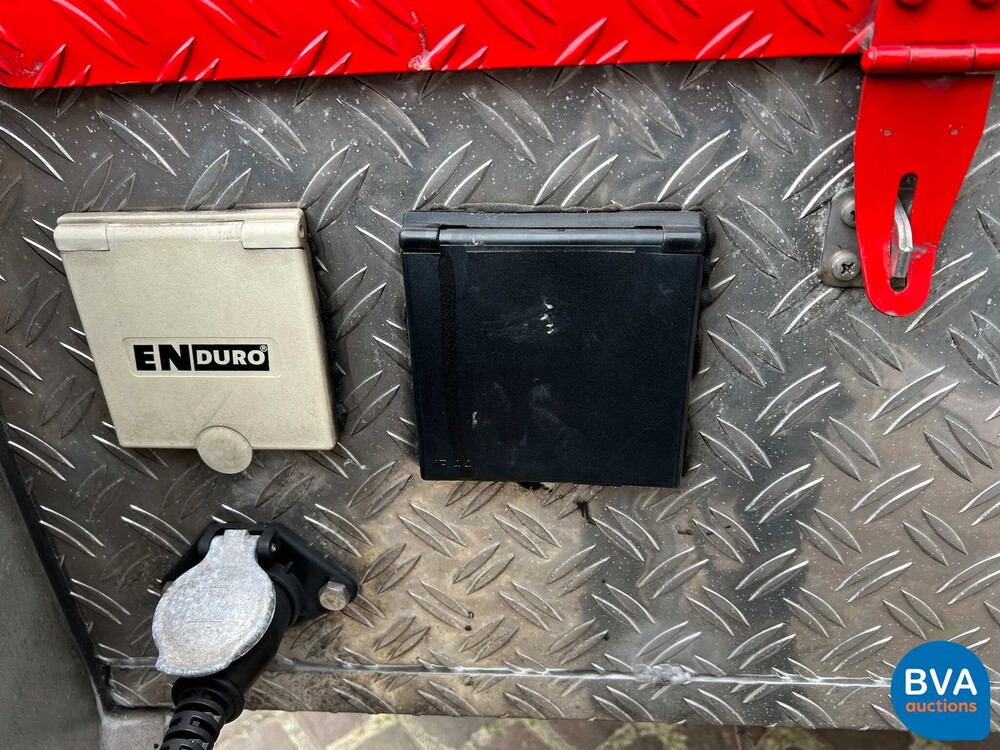 MAN TGL Vrachtauto Camper Kampeerauto Racing Transport + Trailer, 2-SVT-99.