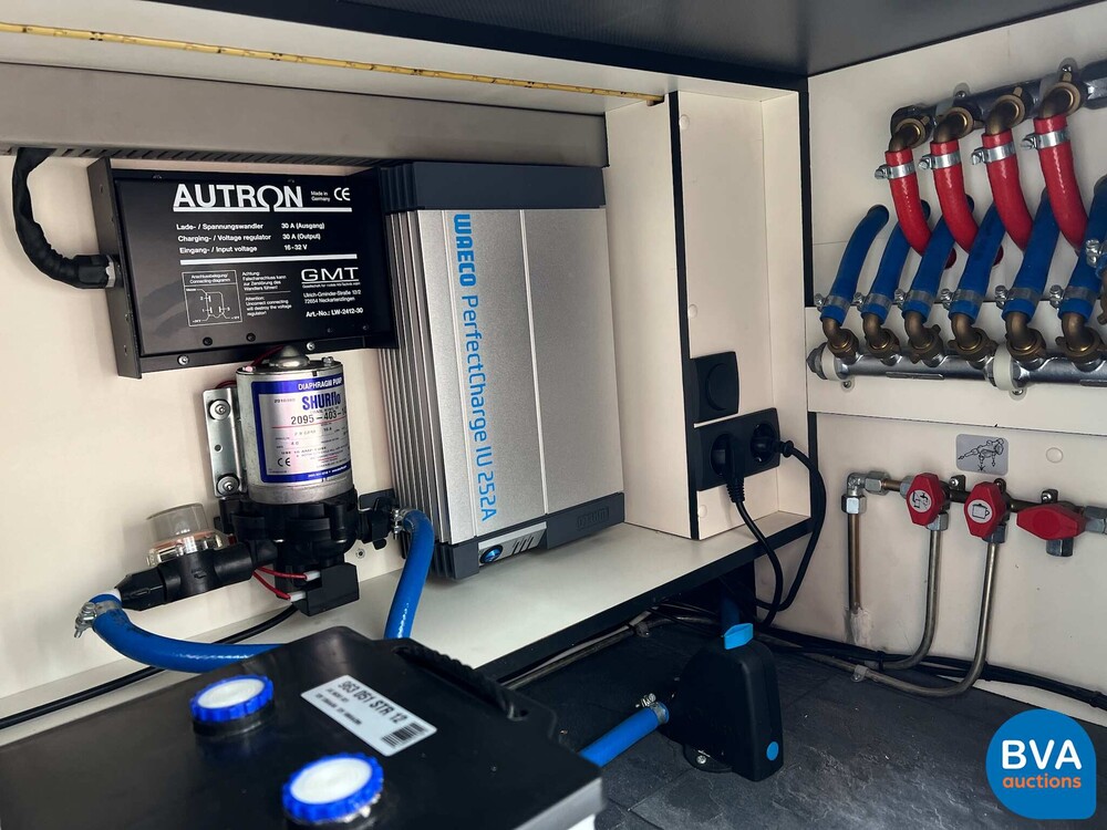 MAN TGL Vrachtauto Camper Kampeerauto Racing Transport + Trailer, 2-SVT-99.