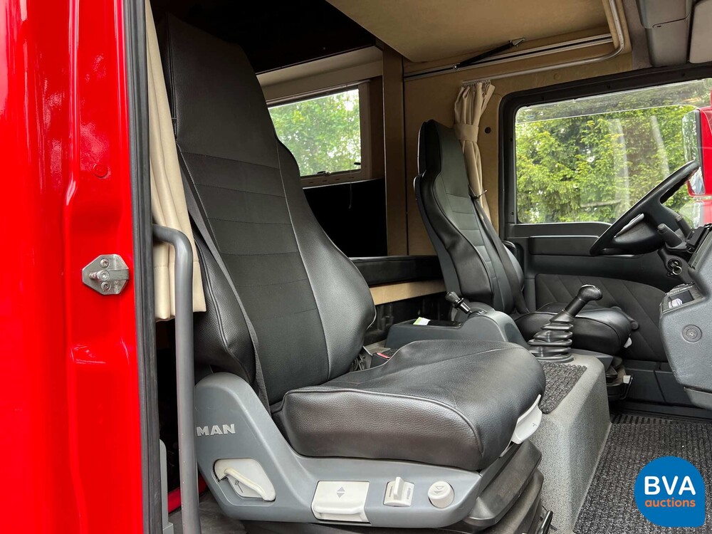 MAN TGL Vrachtauto Camper Kampeerauto Racing Transport + Trailer, 2-SVT-99.