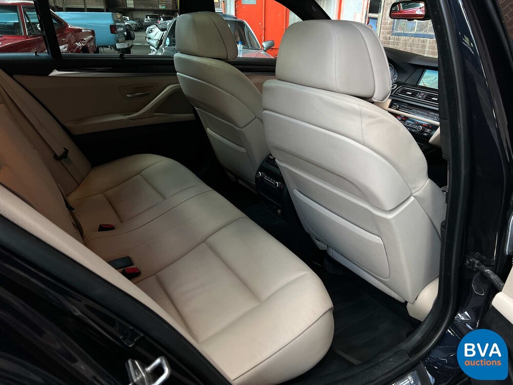 BMW 535d High Executive M-Sport 5er Touring 300PS 2011 -Org. NL-, 66-PFF-9.