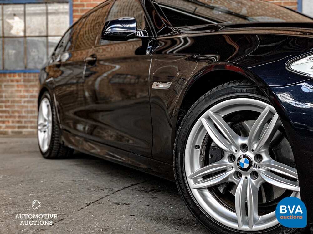 BMW 535d High Executive M-Sport 5er Touring 300PS 2011 -Org. NL-, 66-PFF-9.