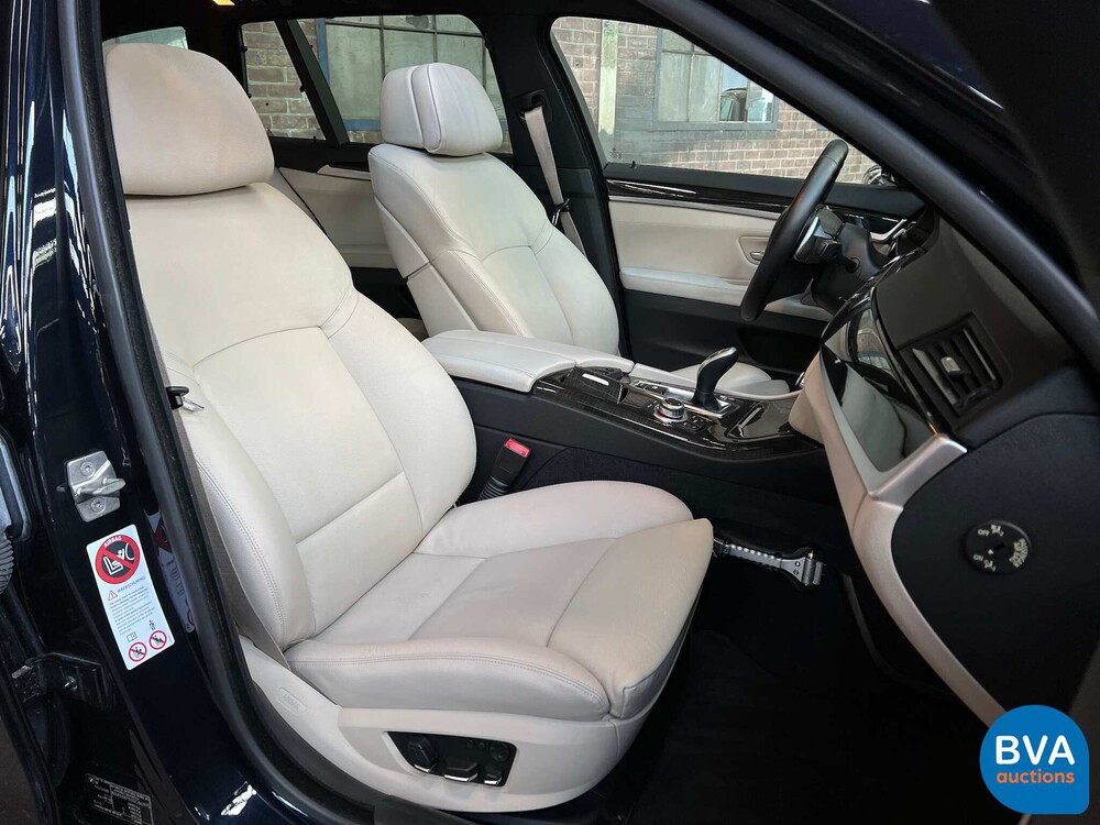 BMW 535d High Executive M-Sport 5er Touring 300PS 2011 -Org. NL-, 66-PFF-9.