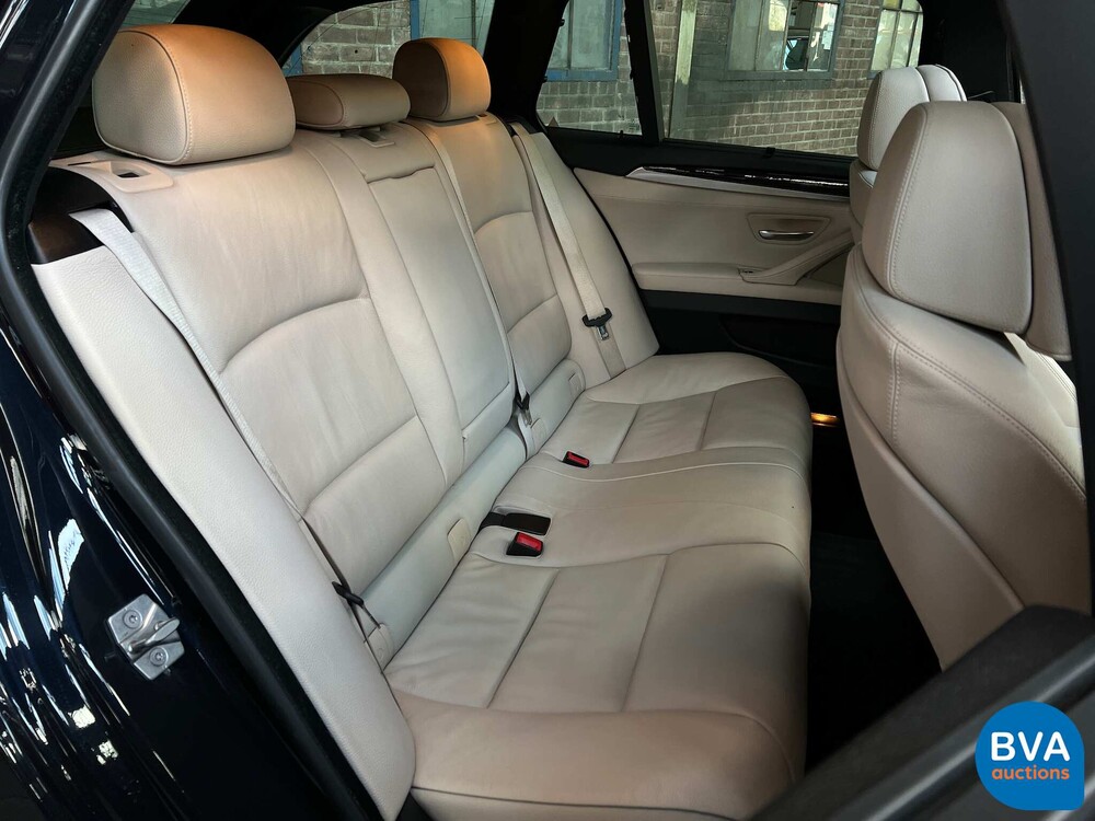BMW 535d High Executive M-Sport 5er Touring 300PS 2011 -Org. NL-, 66-PFF-9.