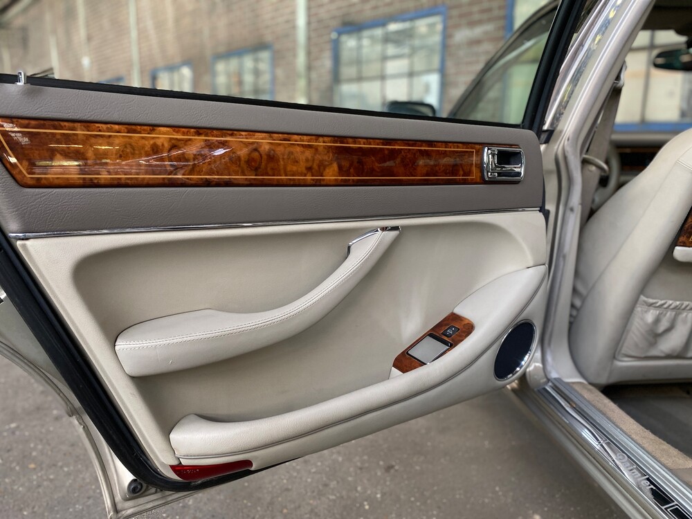 Daimler Sechs 4.0 LWB 241pk 1997 -Org. NL-, RB-TL-96.