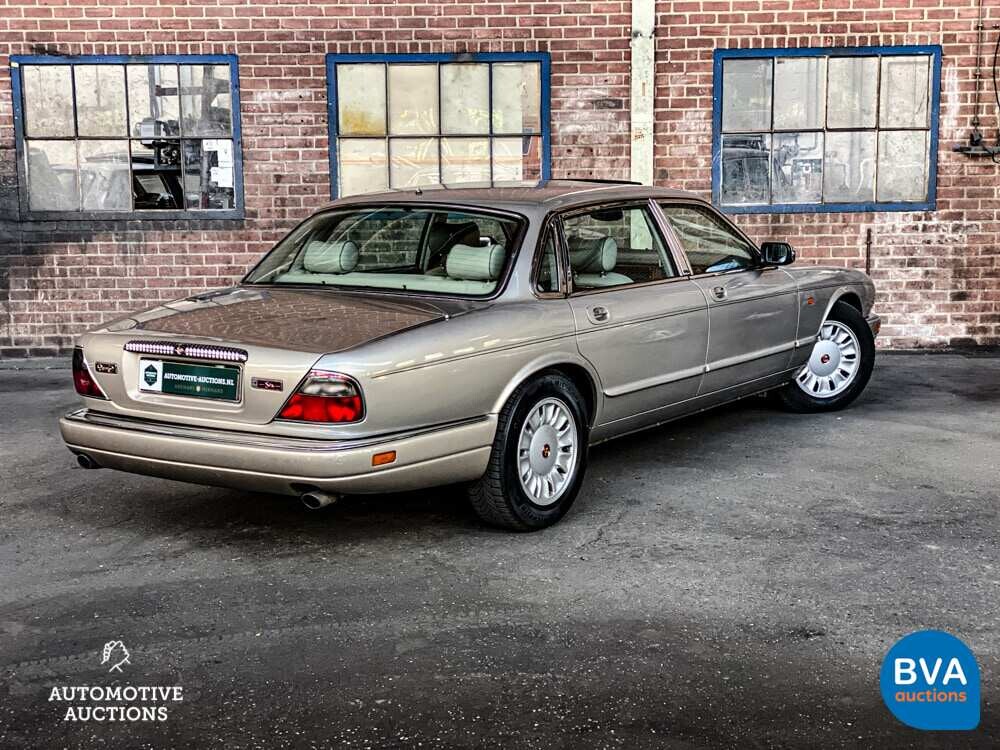 Daimler Sechs 4.0 LWB 241pk 1997 -Org. NL-, RB-TL-96.