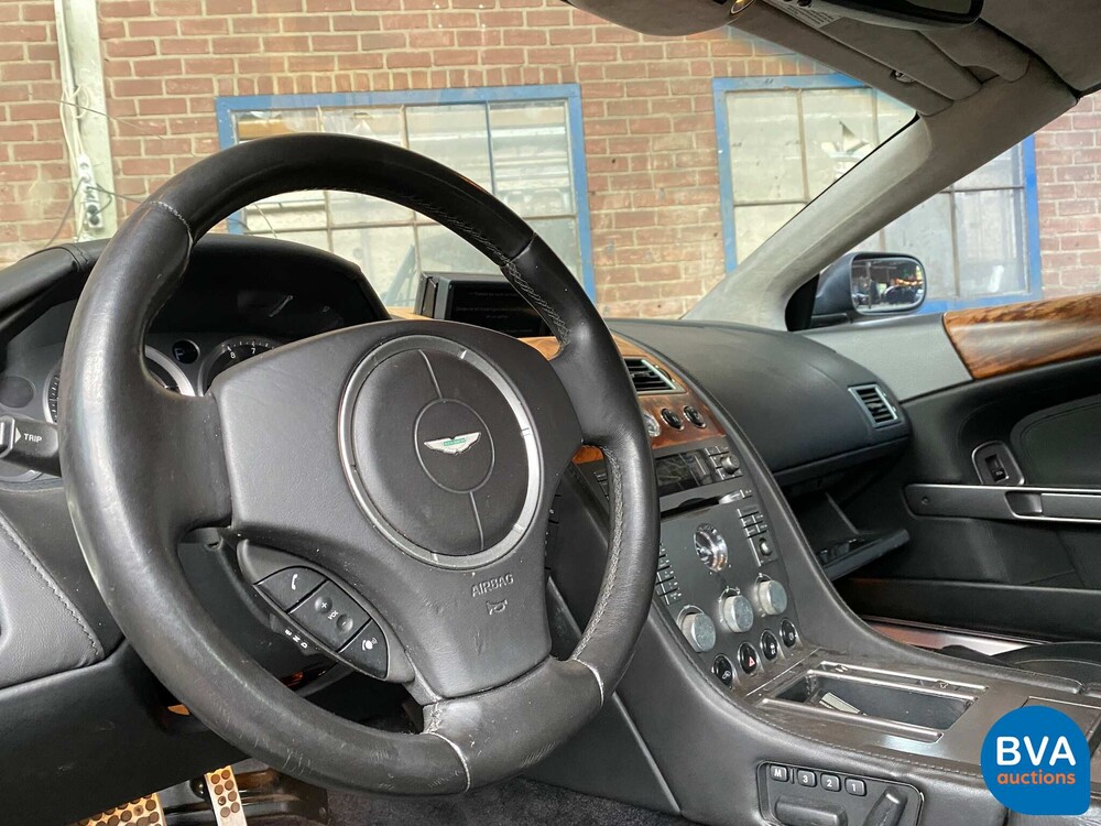 Aston Martin DB9 Volante 457 PS Cabrio 2007.