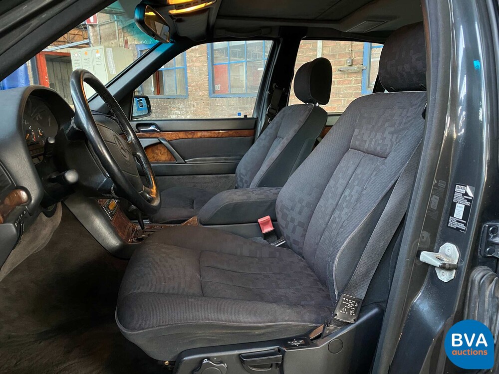 Mercedes-Benz 300SE W140 S-Klasse 228 PS 1991, ZX-70-DV.