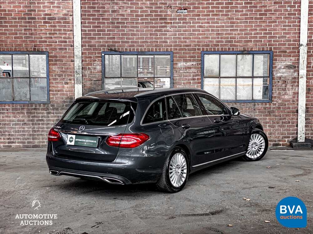 Mercedes-Benz C350e Estate Lease Edition C-Klasse 211PS 2015 -Org. NL-, GT-107-R.