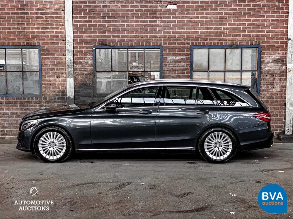 Mercedes-Benz C350e Estate Lease Edition C-Klasse 211PS 2015 -Org. NL-, GT-107-R.