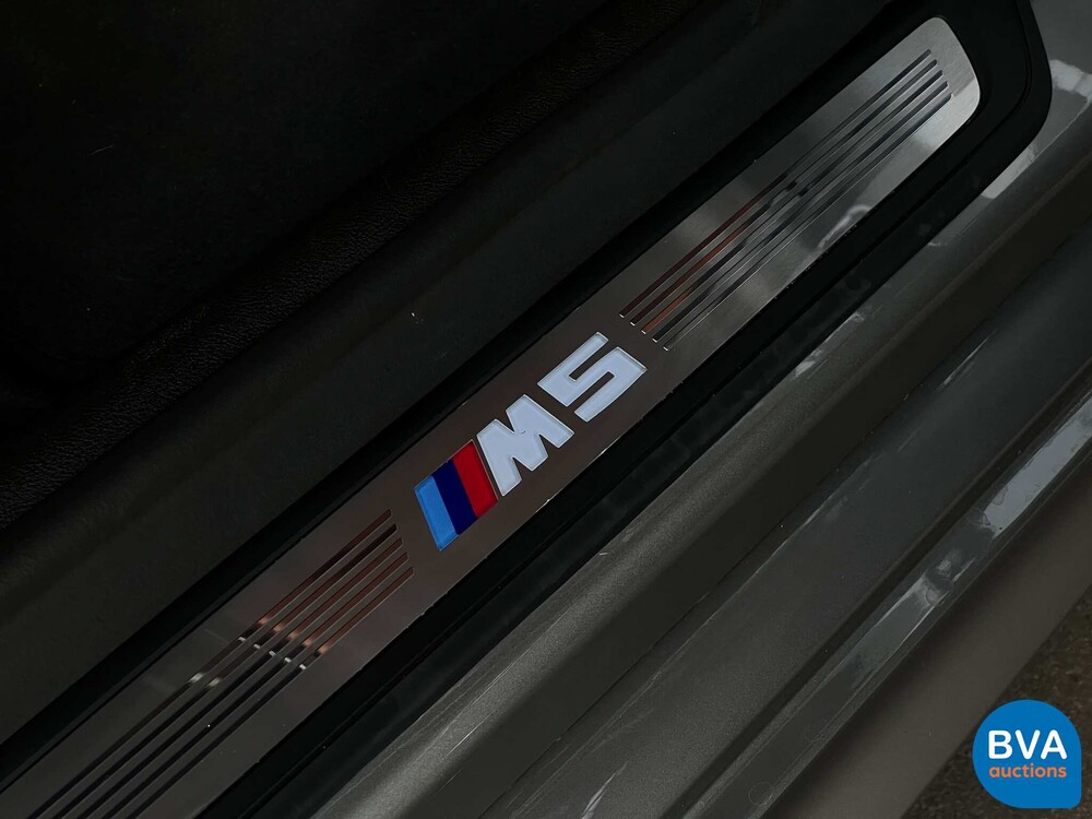 BMW M5 4.4 V8 BiTurbo F90 600PS 5er NW-Modell 2019.