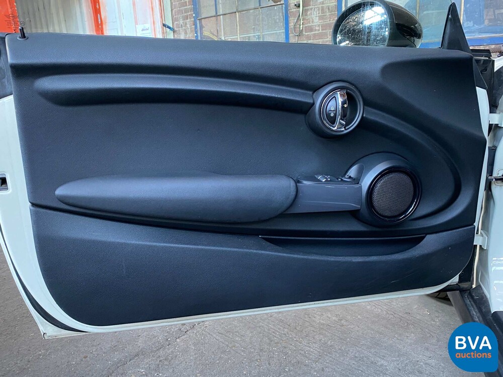 Mini 1.5 Cooper Salt 136PS 2014 -Org. NL-, 7-TNH-30.