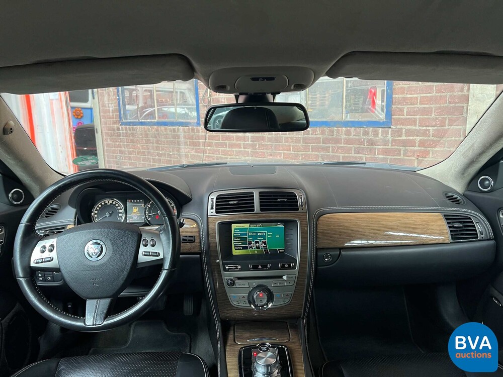 Jaguar XK5.0 V8 Coupé Portfolio 385PS 2009 -Org. NL-, 99-HRN-3.