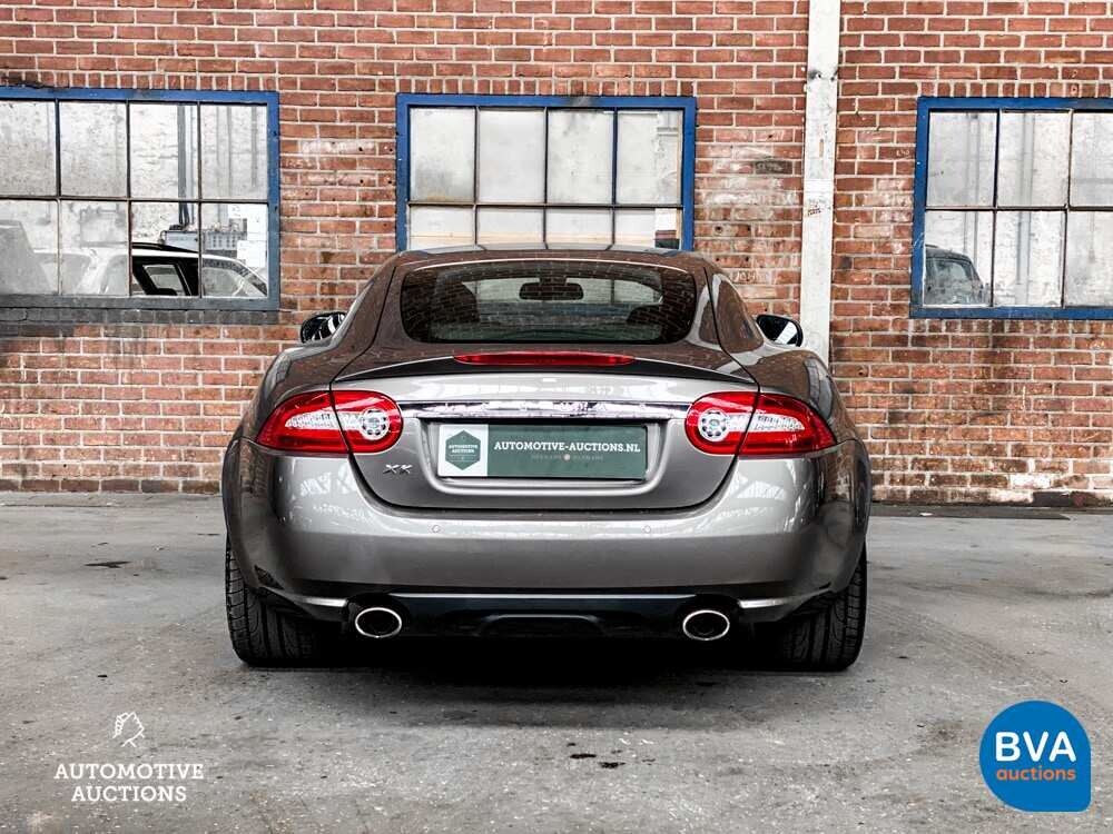 Jaguar XK5.0 V8 Coupé Portfolio 385PS 2009 -Org. NL-, 99-HRN-3.