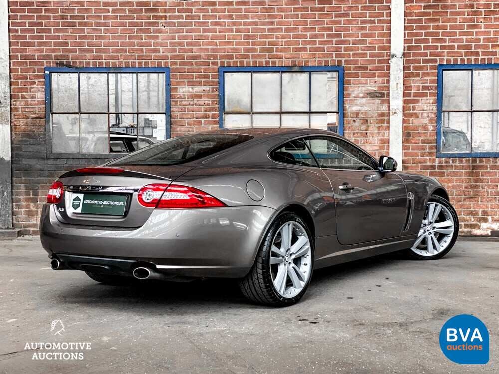 Jaguar XK5.0 V8 Coupé Portfolio 385PS 2009 -Org. NL-, 99-HRN-3.
