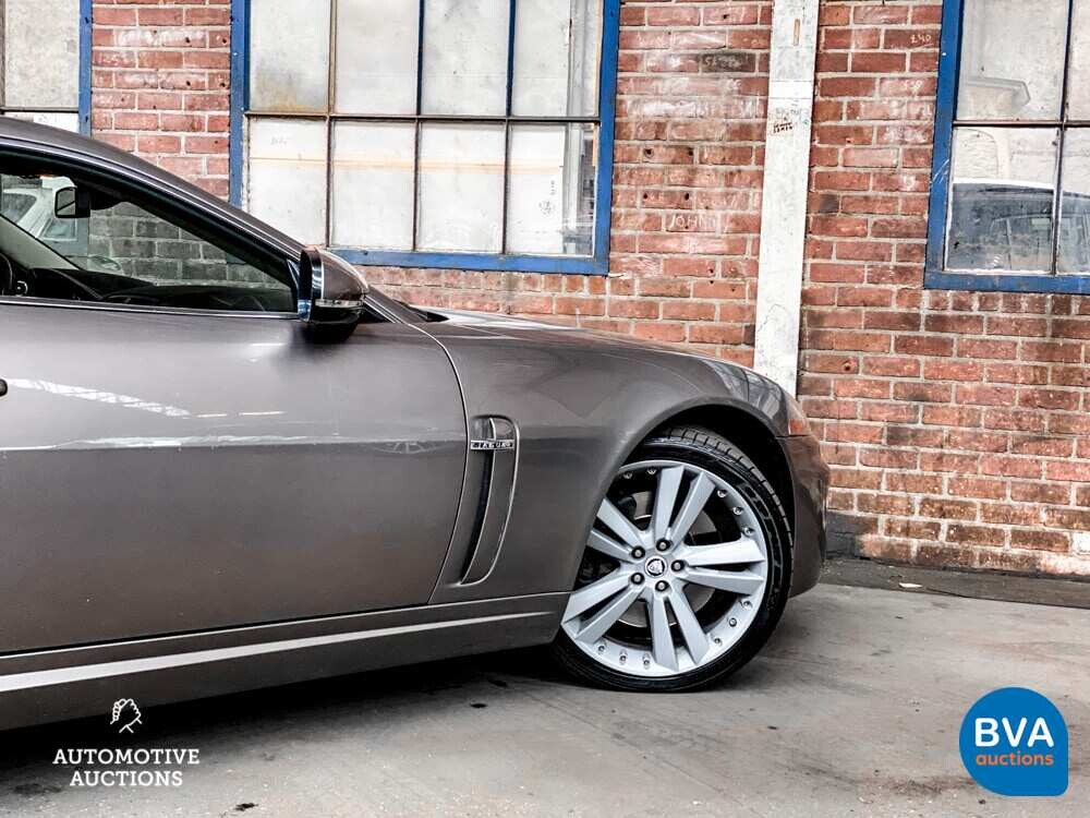 Jaguar XK5.0 V8 Coupé Portfolio 385PS 2009 -Org. NL-, 99-HRN-3.