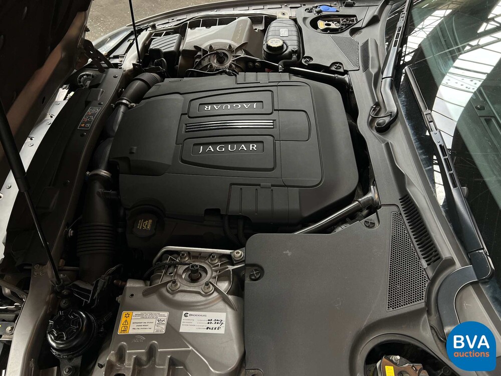 Jaguar XK5.0 V8 Coupé Portfolio 385PS 2009 -Org. NL-, 99-HRN-3.