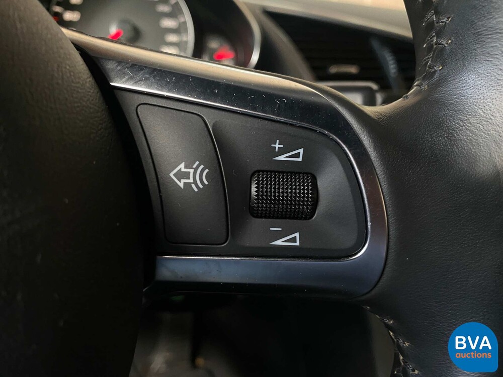 Audi R8 4.2 V8 FSI Quatrro 420 PS 2008, 32-RBK-1.