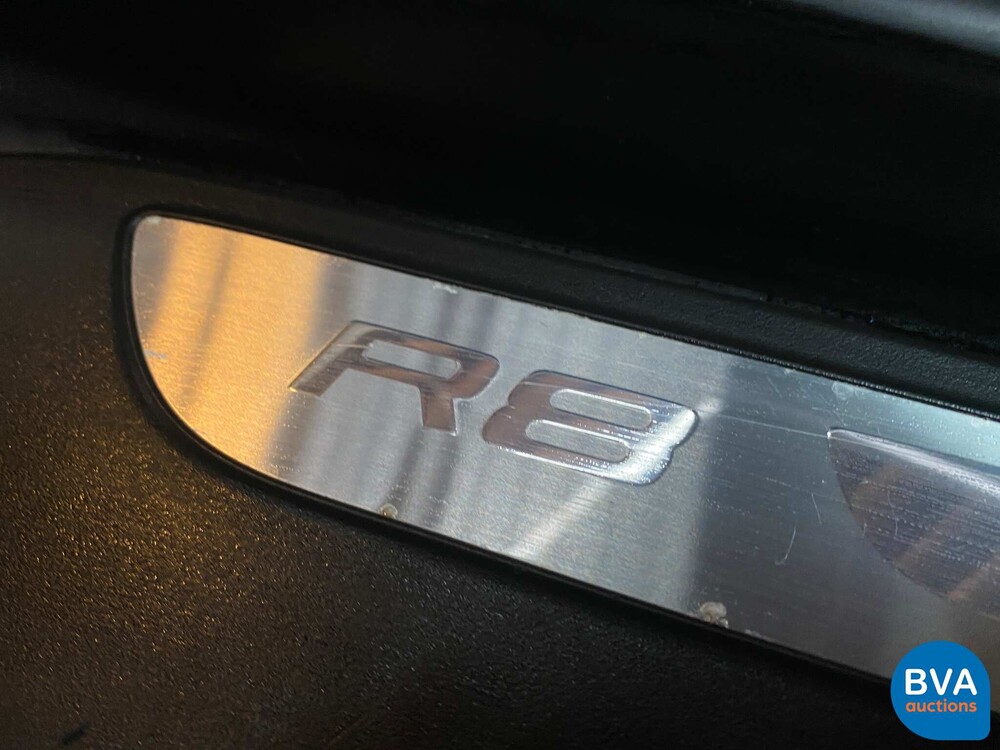 Audi R8 4.2 V8 FSI Quatrro 420 PS 2008, 32-RBK-1.
