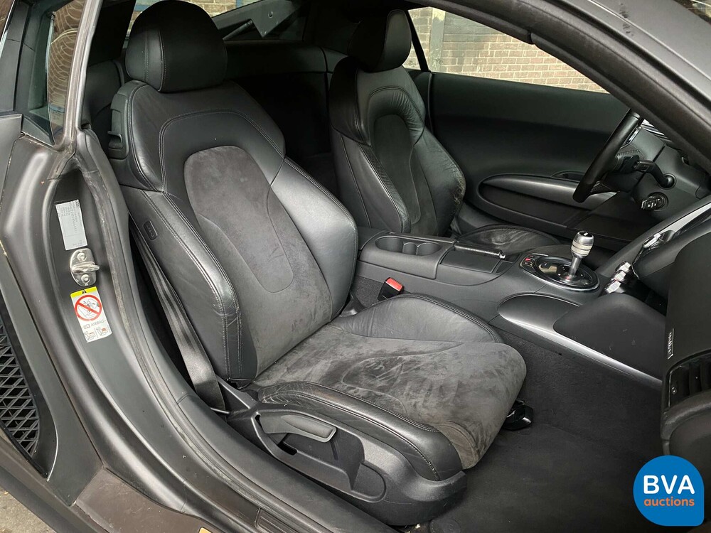 Audi R8 4.2 V8 FSI Quatrro 420 PS 2008, 32-RBK-1.