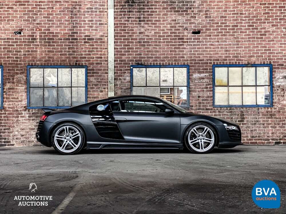 Audi R8 4.2 V8 FSI Quatrro 420 PS 2008, 32-RBK-1.