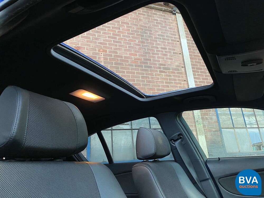 BMW 118i High Executive M-Sport 1er Serie 143 PS 2007, 40-HGV-7.