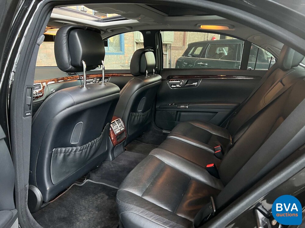 Mercedes-Benz S400 Hybrid LANG S-Klasse PRESTIGE PLUS Facelift 2010 279 PS, 70-NNT-2.