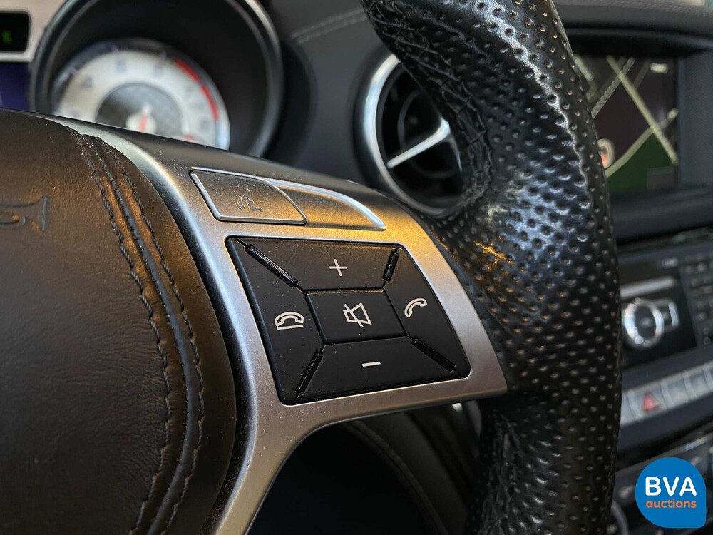 Mercedes-Benz SL400 Roadster 2015, N-518-LV.