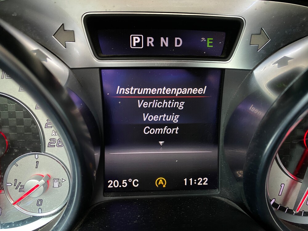 Mercedes-Benz SL400 Roadster 2015, N-518-LV.