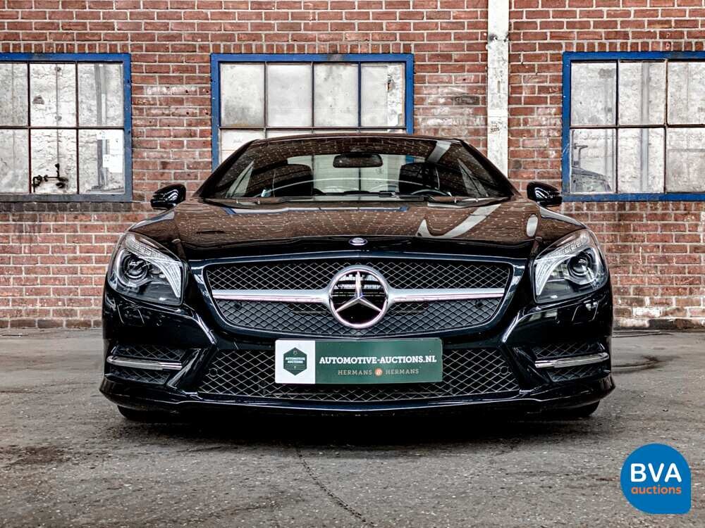 Mercedes-Benz SL400 Roadster 2015, N-518-LV.