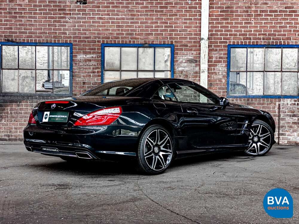 Mercedes-Benz SL400 Roadster 2015, N-518-LV.