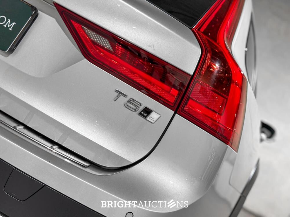 Volvo V90 Cross Country 2.0 T5 Pro 254PK 2018, TT-858-K