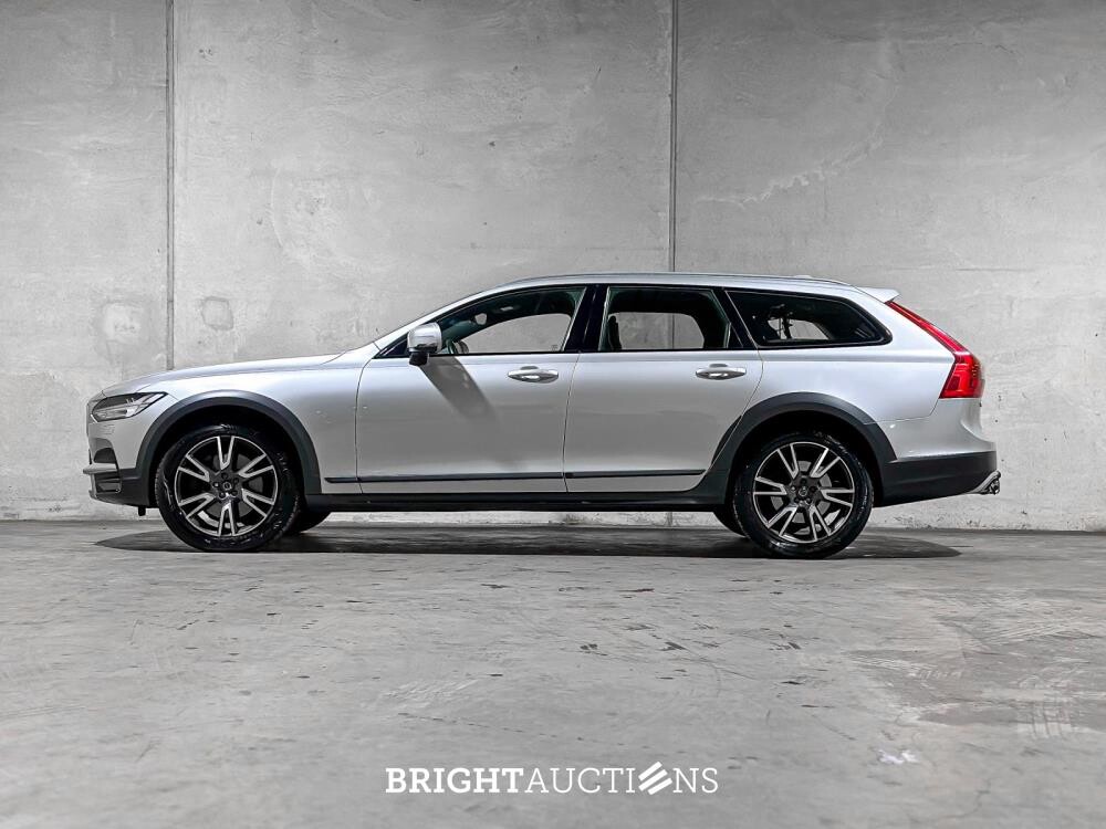 Volvo V90 Cross Country 2.0 T5 Pro 254PK 2018, TT-858-K