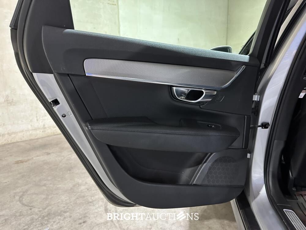 Volvo V90 Cross Country 2.0 T5 Pro 254PK 2018, TT-858-K