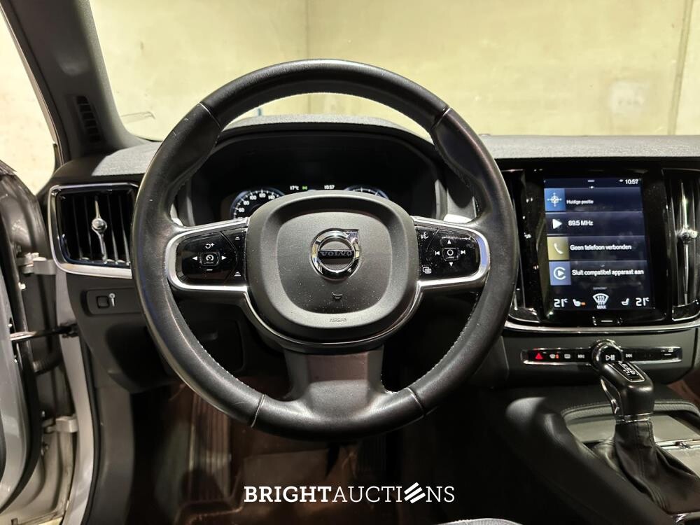 Volvo V90 Cross Country 2.0 T5 Pro 254PK 2018, TT-858-K