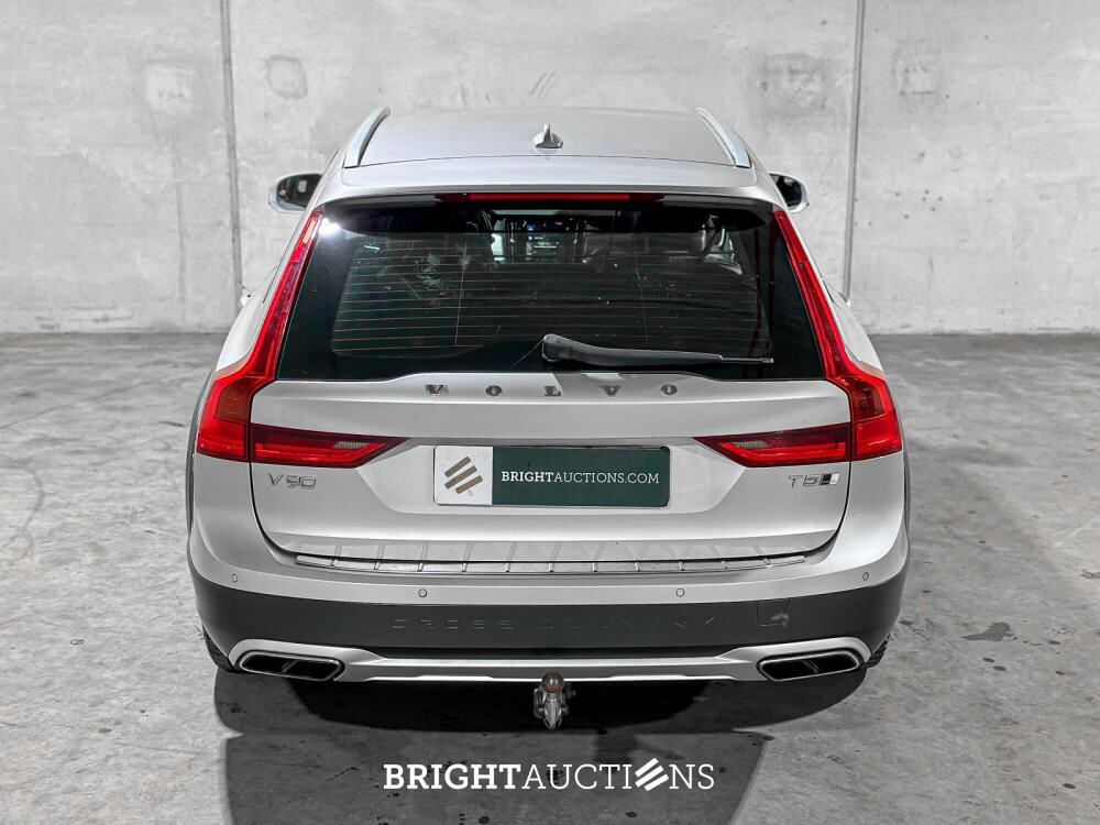 Volvo V90 Cross Country 2.0 T5 Pro 254PK 2018, TT-858-K