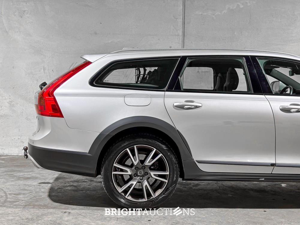 Volvo V90 Cross Country 2.0 T5 Pro 254PK 2018, TT-858-K