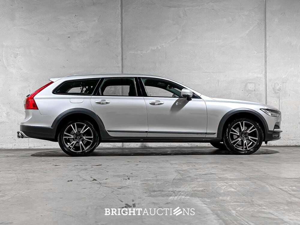 Volvo V90 Cross Country 2.0 T5 Pro 254PK 2018, TT-858-K