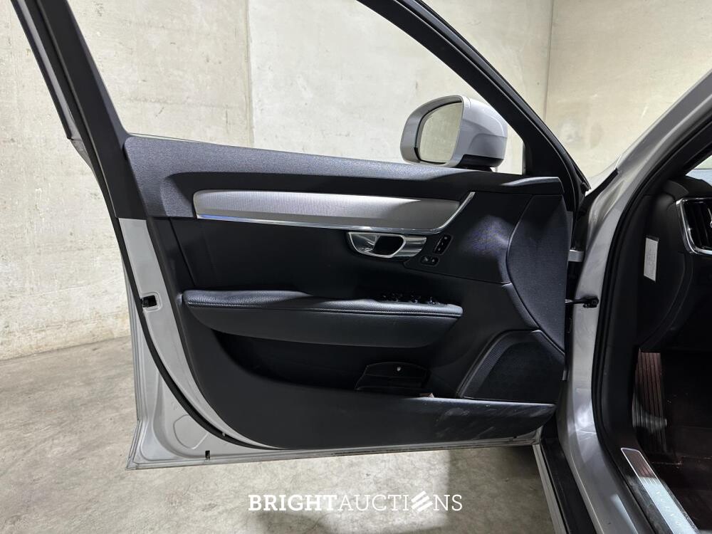 Volvo V90 Cross Country 2.0 T5 Pro 254PK 2018, TT-858-K