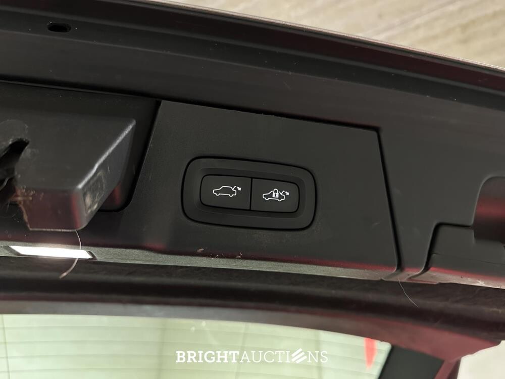 Volvo V90 Cross Country 2.0 T5 Pro 254PK 2018, TT-858-K