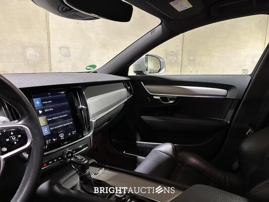 Volvo V90 Cross Country 2.0 T5 Pro 254PK 2018, TT-858-K