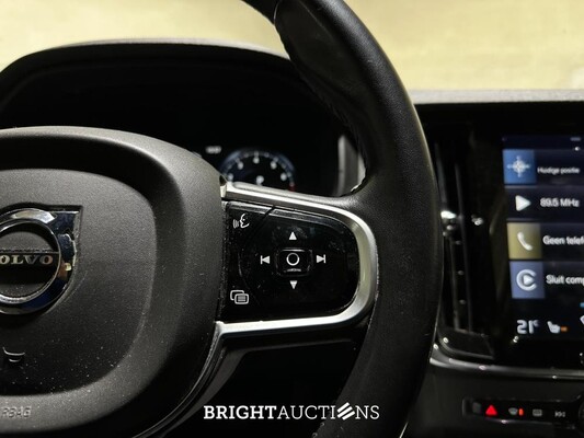 Volvo V90 Cross Country 2.0 T5 Pro 254PK 2018, TT-858-K