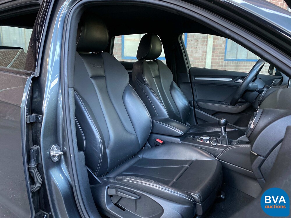 Audi A3 Sportback 1.6 TDI Ambition Sport Edition -Org.NL- 2015, HB-279-X